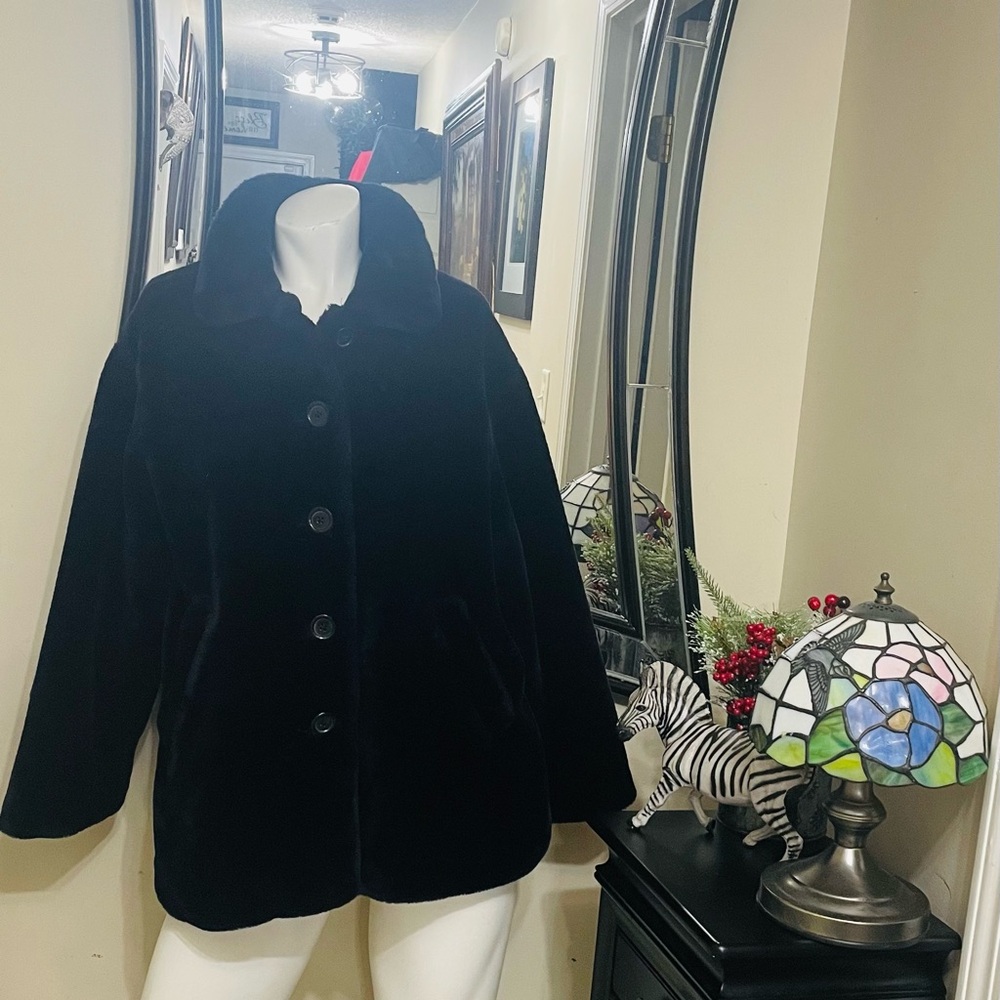 GAP Women's Black Teddy Jacket - Picture 4 of 4